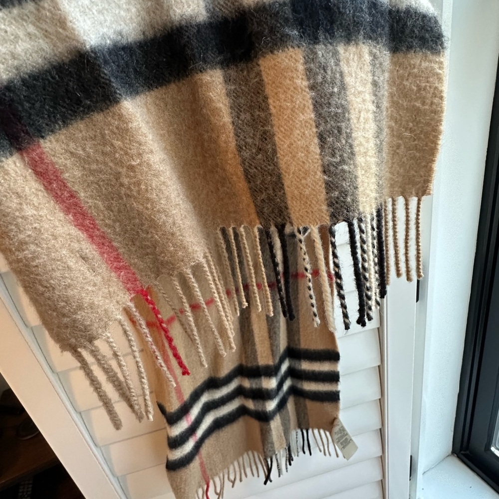 Burberry Classic Check Scarf in Tan, Black, and Red - Picture 2 of 6